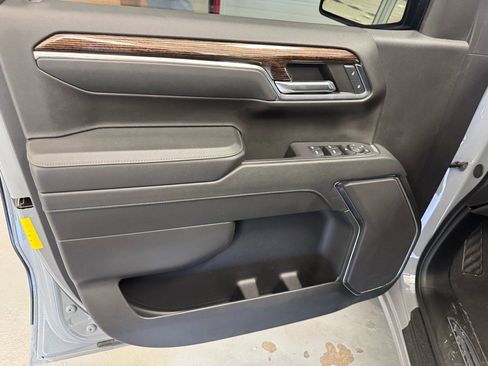 Used 2024 GMC Sierra 1500 Elevation image 16