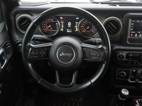 Used 2021 Jeep Gladiator Sport AWD/4WD image 14