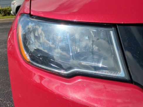 Used 2018 Jeep Compass Sport w/ Tech Group image 10