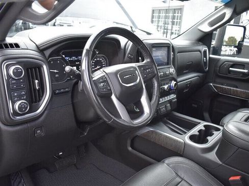 Used 2022 GMC Sierra 2500 Denali w/ Denali Ultimate Package image 16