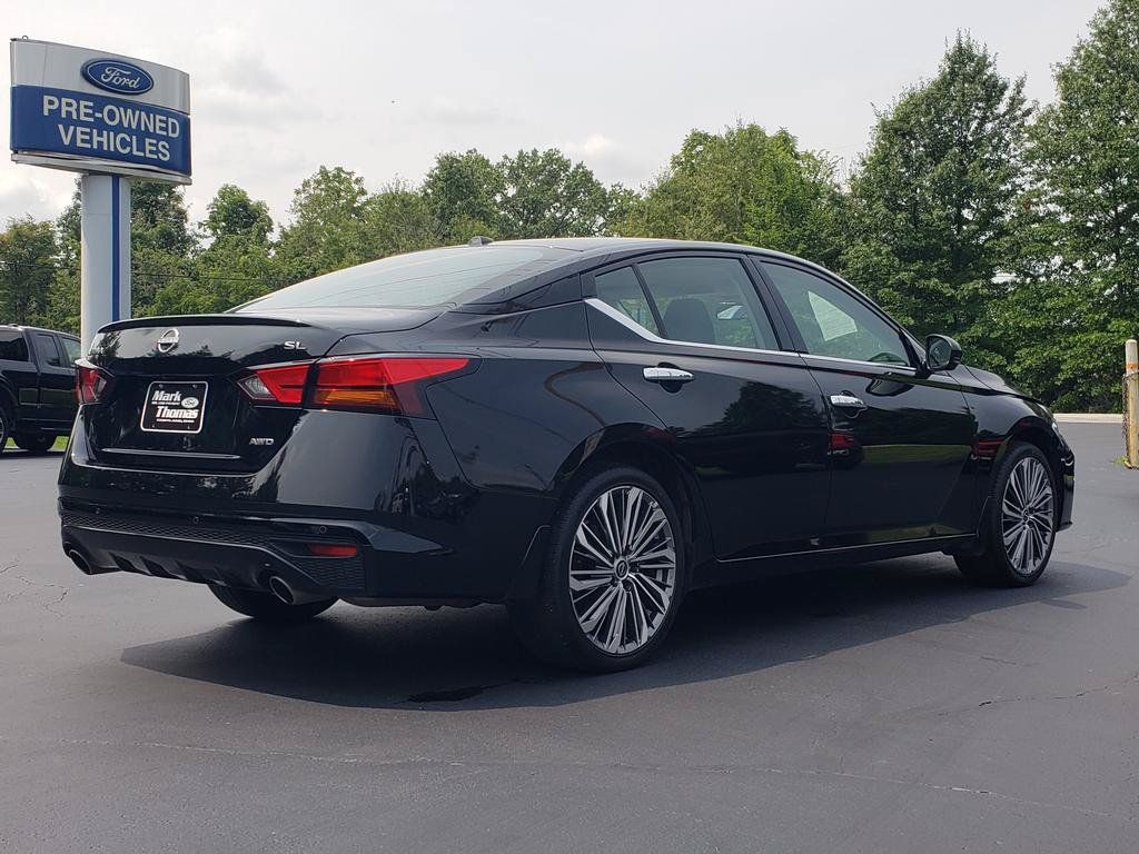 Used 2024 Nissan Altima 2.5 SL AWD/4WD image 5
