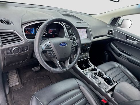 Used 2020 Ford Edge SEL w/ Convenience Package image 7