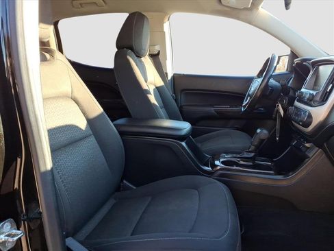 Used 2016 GMC Canyon SLE w/ Nightfall Edition image 11