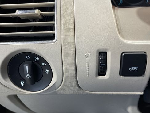 Used 2012 Ford Flex SEL w/ Equipment Group Order Code image 24