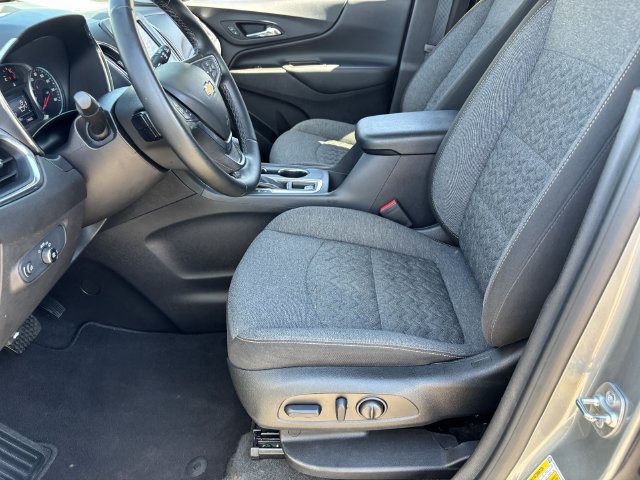 Used 2024 Chevrolet Equinox LT FWD image 19