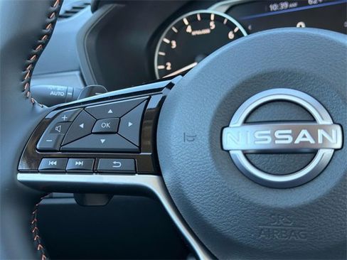 New 2025 Nissan Altima 2.5 SR image 10