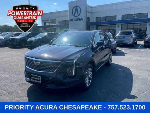 Used 2025 Cadillac XT4 Premium Luxury AWD/4WD image 1