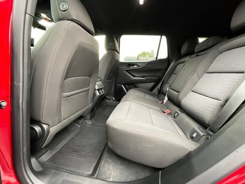 Used 2026 Chevrolet Equinox LT AWD/4WD image 32