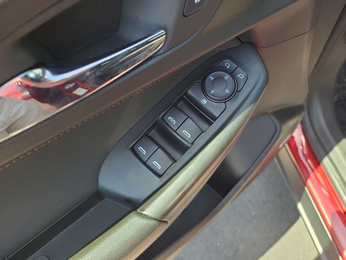 Used 2022 Chevrolet TrailBlazer RS w/ Technology Package FWD image 13
