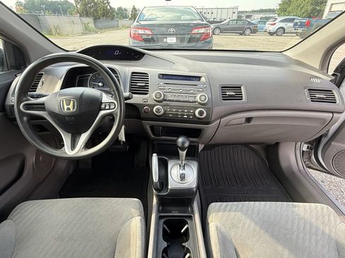 Used 2010 Honda Civic LX image 3