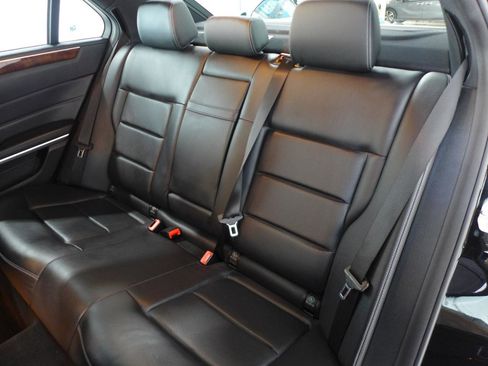 Used 2016 Mercedes-Benz E 350 Sedan image 52