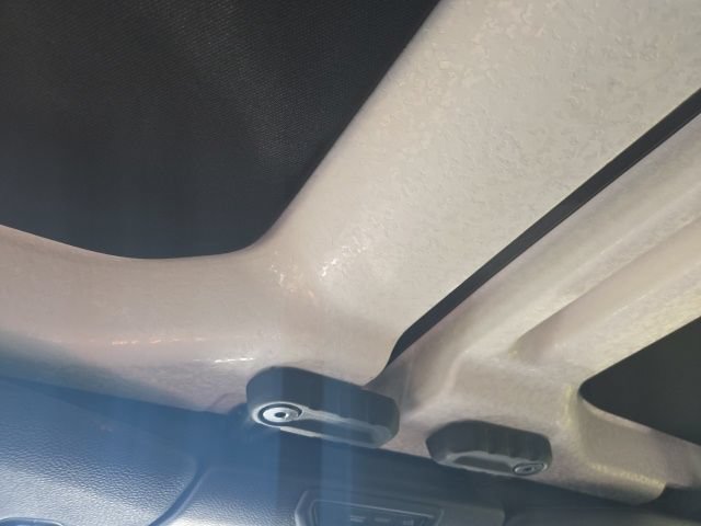 Used 2021 Jeep Wrangler Unlimited Sahara AWD/4WD image 19