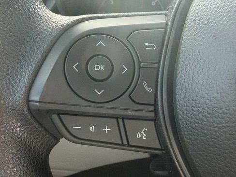 Used 2024 Toyota Corolla Cross L FWD image 23