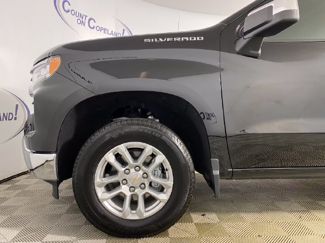 Certified 2026 Chevrolet Silverado 1500 LT AWD/4WD image 27