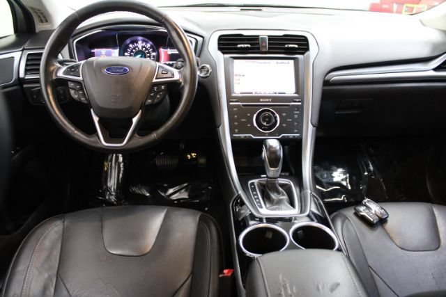Used 2013 Ford Fusion Titanium w/ Titanium Driver Assist Pkg FWD image 2