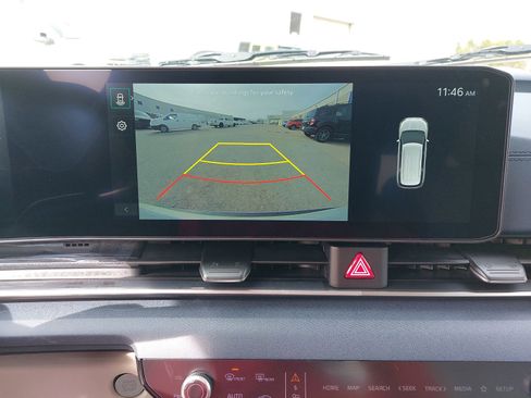 New 2026 Kia Carnival EX image 26