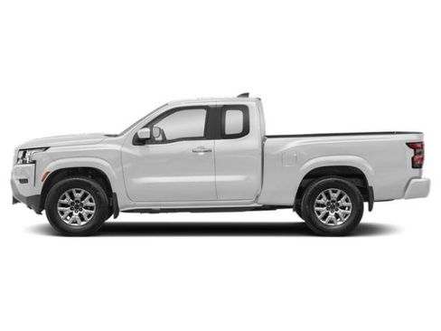 Used 2024 Nissan Frontier SV RWD image 3