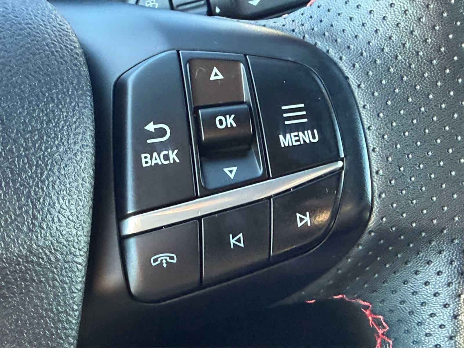 Used 2023 Ford Escape ST-Line w/ Tech Pack #1 FWD image 18