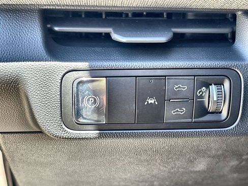 New 2026 GMC Sierra EV Elevation image 23