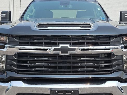 Used 2024 Chevrolet Silverado 2500 LT w/ All Star Edition AWD/4WD image 35