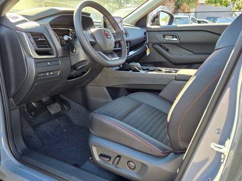 New 2026 Nissan Rogue Rock Creek image 8