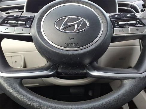 Certified 2022 Hyundai Tucson SEL image 19