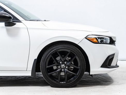 Used 2024 Honda Civic Sport image 12