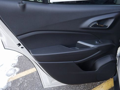 New 2026 Chevrolet Trax RS image 30