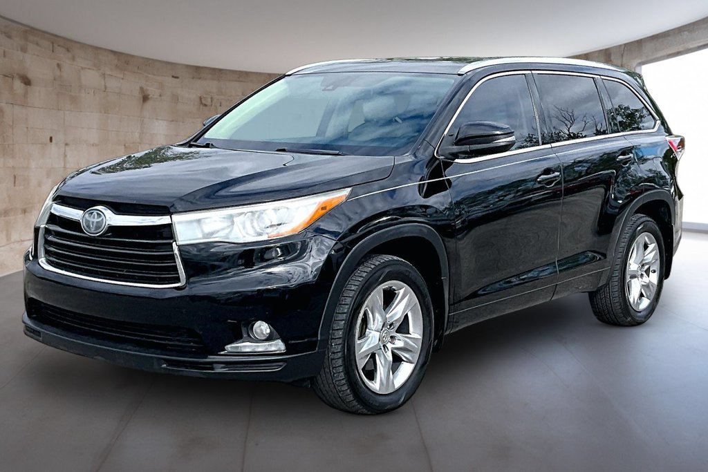 Used 2015 Toyota Highlander Limited Platinum AWD/4WD image 13