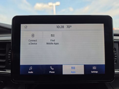 Used 2023 Ford Explorer XLT w/ Equipment Group 202A AWD/4WD image 26