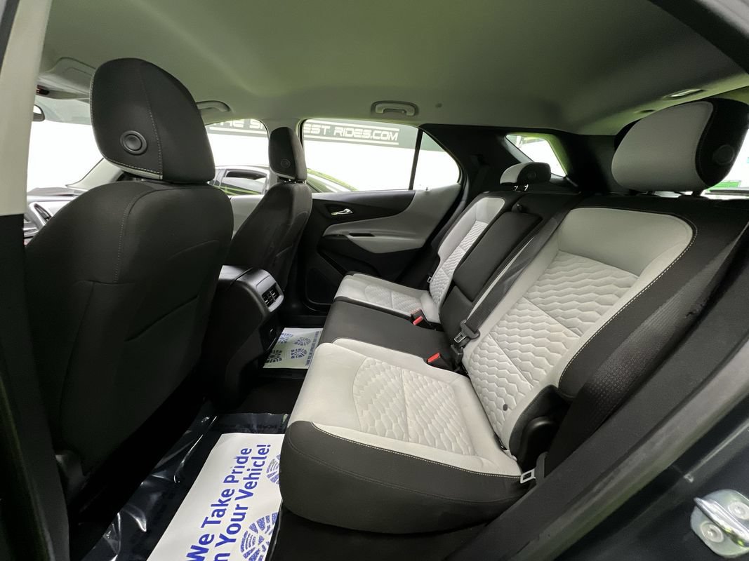 Used 2018 Chevrolet Equinox LS FWD image 25