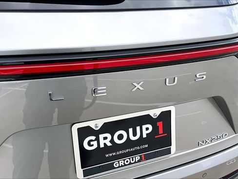 Used 2025 Lexus NX 250 FWD w/ Accessory Package (Z1) image 31