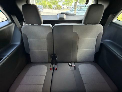 Used 2023 Chevrolet Traverse LT w/ LPO, Floor Liner Package AWD/4WD image 30