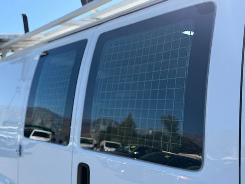 Used 2014 Chevrolet Express 2500 2500 3dr Cargo Van w/1WT image 68