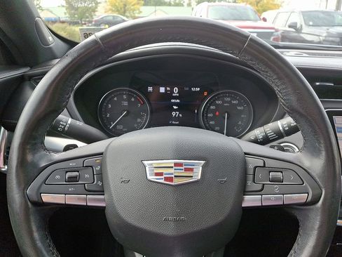 Used 2021 Cadillac XT4 Premium Luxury w/ Technology Package image 20