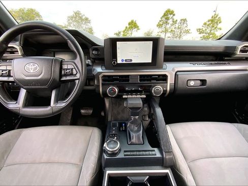 Used 2024 Toyota Tacoma SR5 image 15