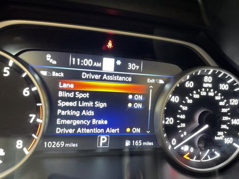 Used 2024 Nissan Murano Platinum w/ Cargo Package image 9