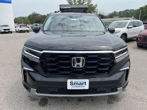Certified 2024 Honda Pilot Elite image 9