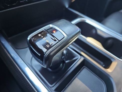 Used 2022 Chevrolet Silverado 1500 RST w/ Convenience Package II AWD/4WD image 15
