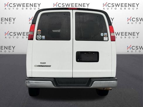 Used 2019 Chevrolet Express 3500 LT w/ LT Preferred Equipment Group image 4