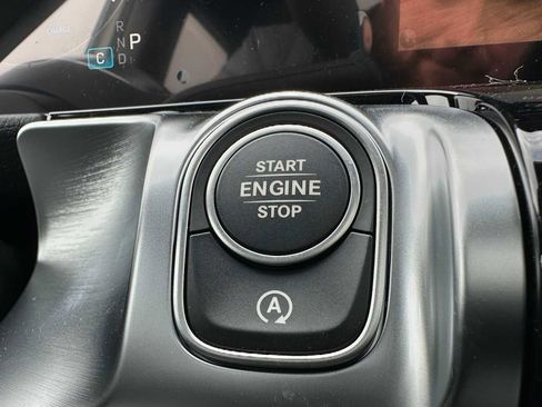 New 2026 Mercedes-Benz GLB 250 4MATIC image 37