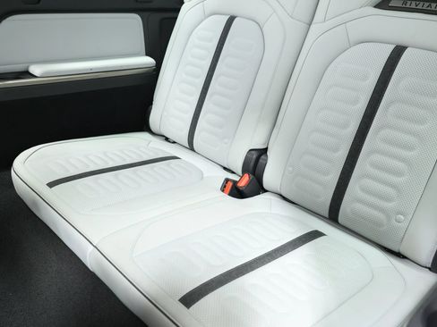 Used 2024 Rivian R1S Adventure AWD/4WD image 63