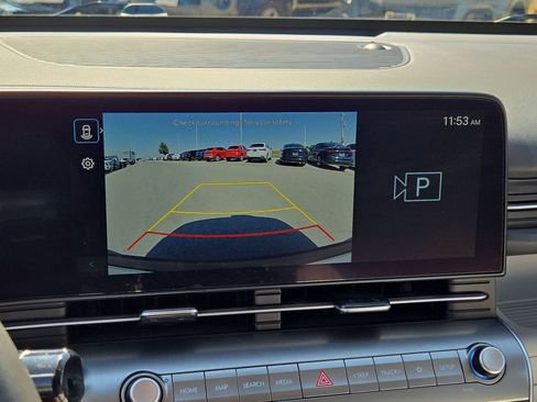 Used 2025 Hyundai Kona SEL FWD image 18