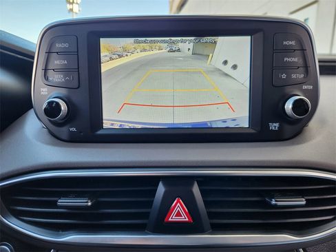 Used 2019 Hyundai Santa Fe SEL image 17