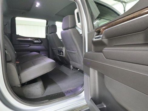 Used 2023 GMC Sierra 1500 Elevation AWD/4WD image 12