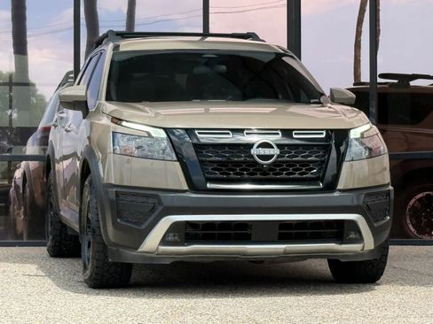 Used 2023 Nissan Pathfinder Rock Creek AWD/4WD image 18