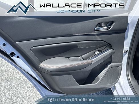 Used 2024 Nissan Altima 2.5 SR AWD/4WD image 32