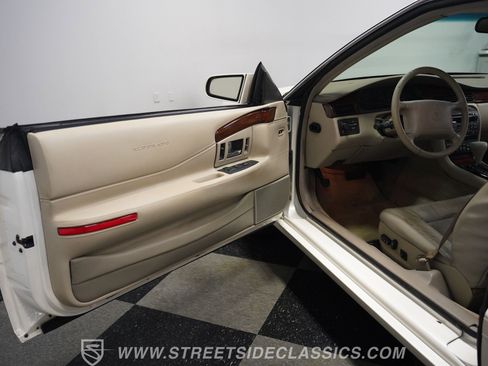 Used 2000 Cadillac Eldorado Touring image 40