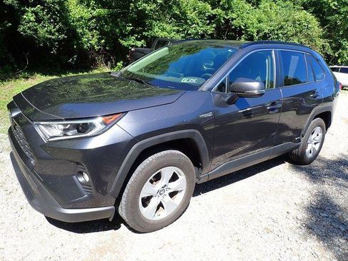 Certified 2019 Toyota RAV4 XLE w/ Convenience Package AWD/4WD image 7