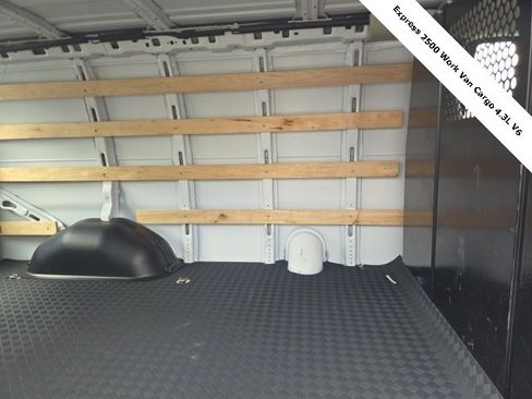 Used 2024 Chevrolet Express 2500 w/ Driver Convenience Package image 11